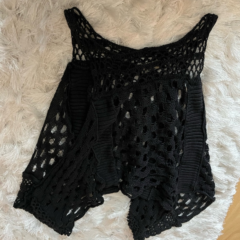 Chic Black Crochet Top
